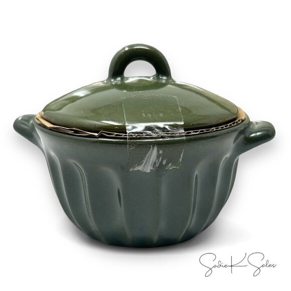 Hearth & Hand Magnolia‎ Scallop Stoneware Ramekin with Lid Green Christmas 2024 - Picture 5 of 5